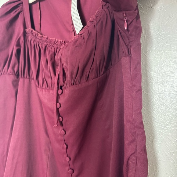 Eggie Romantic Babydoll Dress - Picture 10 of 10